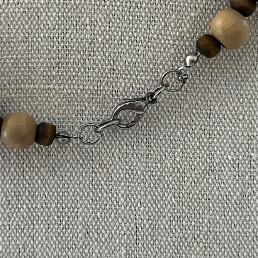 Wooden Beaded Chunky Necklace Pink Accents Statement Boho - Picture 4 of 4
